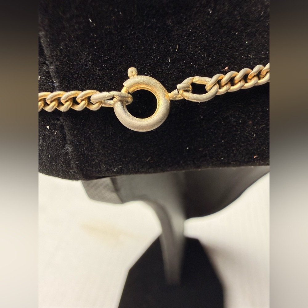 Vintage Gold Plated “C H”‎ Pendant Necklace Rectangle Dangle Jewelry 70s Retro - Picture 6 of 7